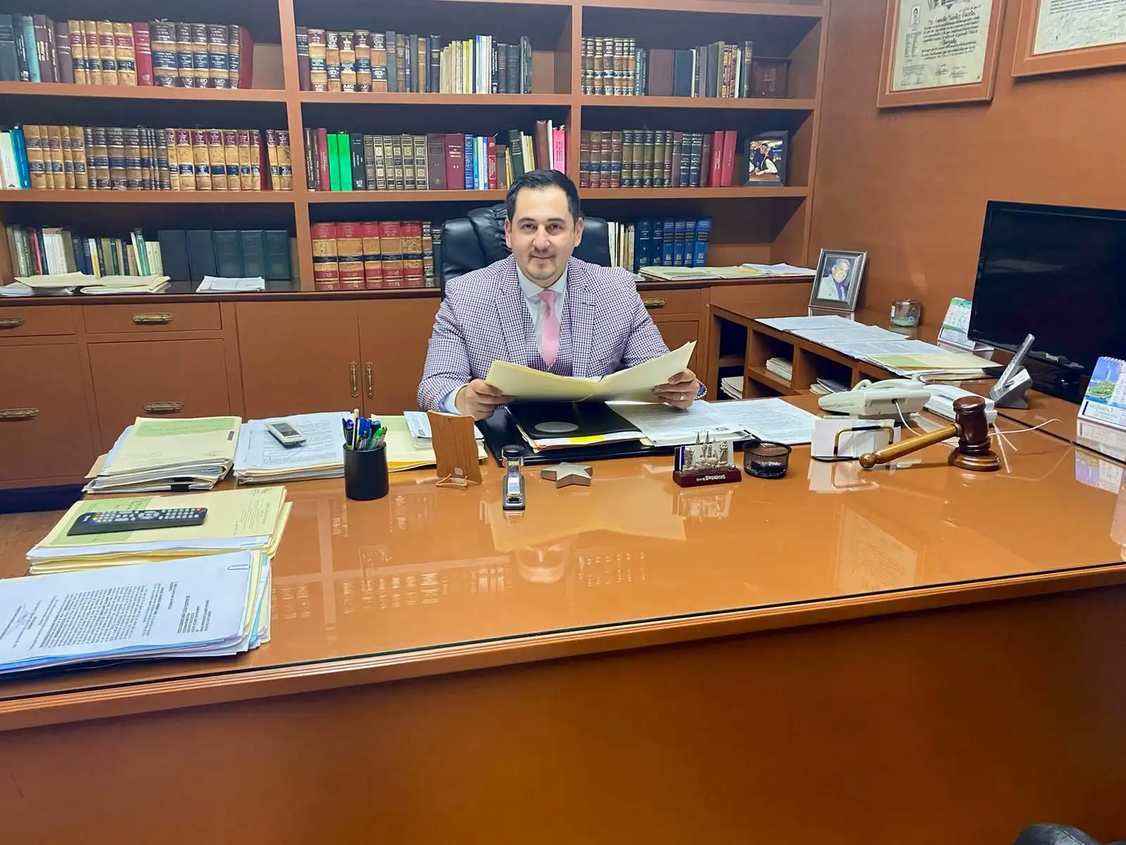 Lic. Jorge Adán Rocha Caballero — Rocha & Asociados Despacho Jurídico